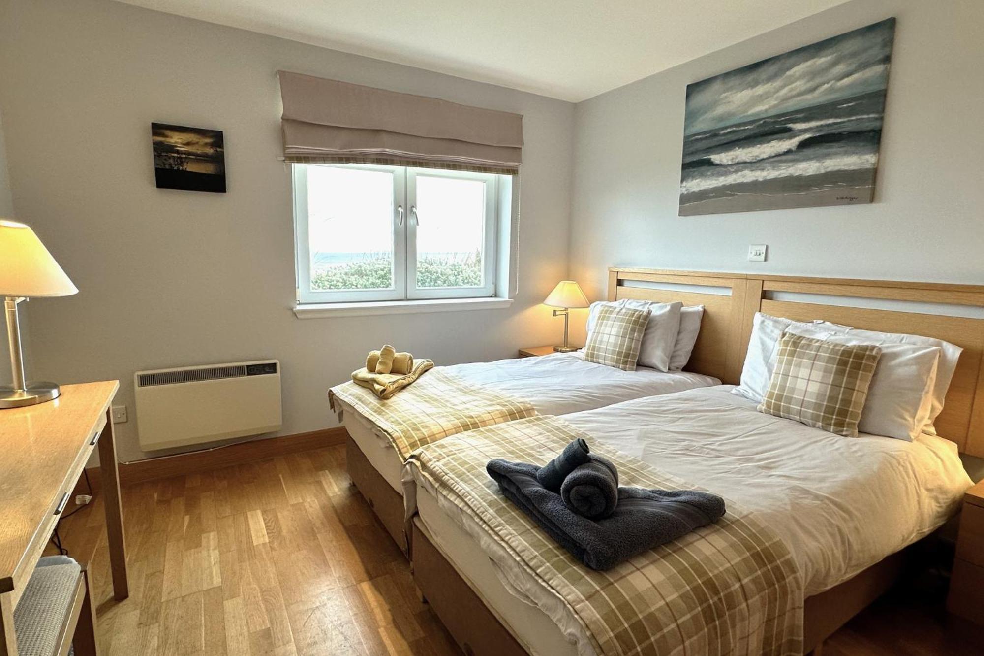 No2 The Links Apartment, Brora Exterior foto